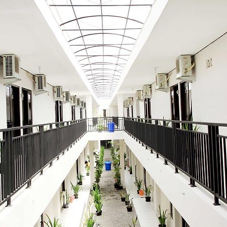 D'Paragon Pringwulung Maguwo Luaran gambar