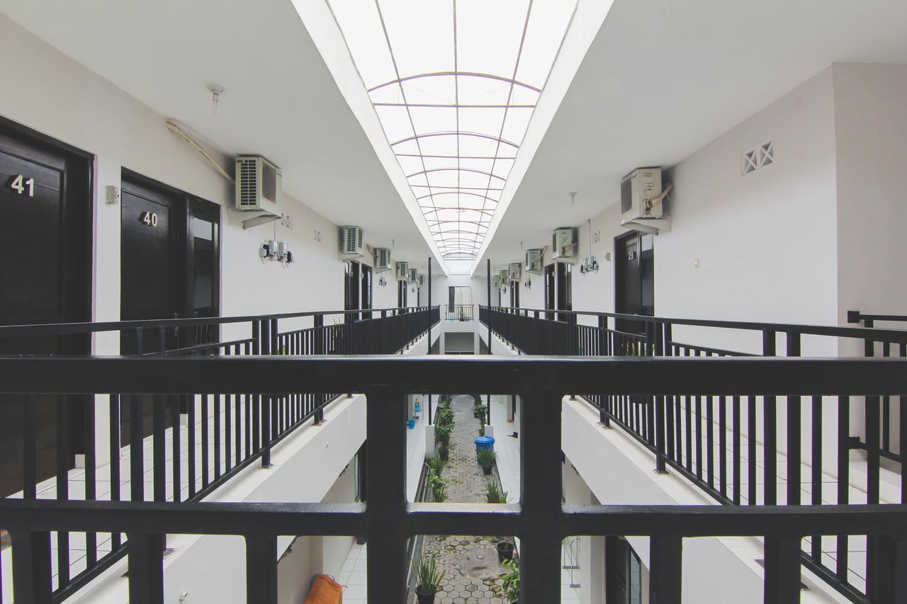 D'Paragon Pringwulung Maguwo Luaran gambar
